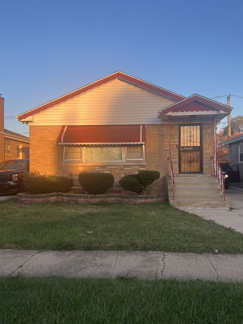 Property Photo: 12629 S Princeton Avenue IL 60628