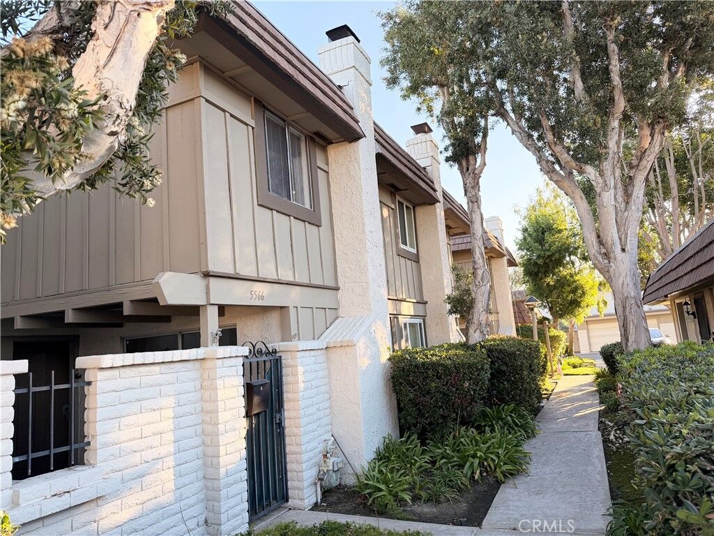 Property Photo: 5566 Aldershot CA 92683