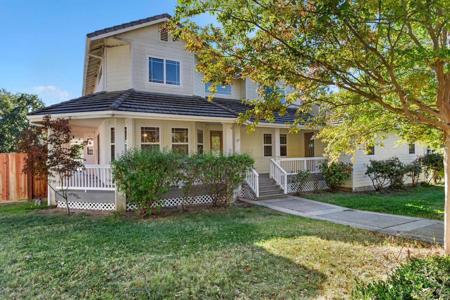 Property Photo: 8572 Menke Way CA 95662