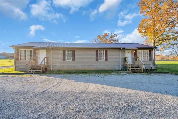 Property Photo: 34 SR 399 TN 37365