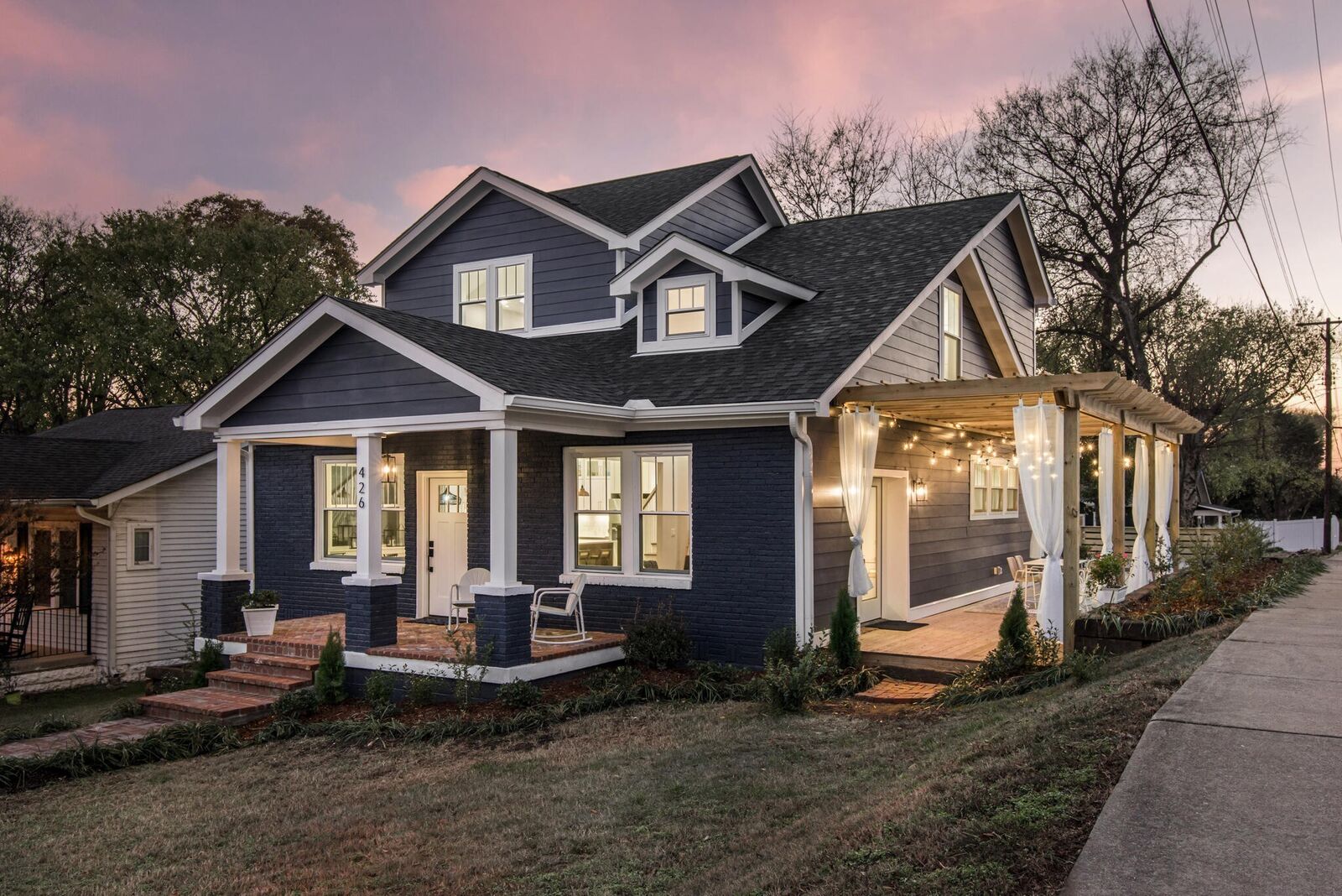 Property Photo:  426 Hart Ave  TN 37206 