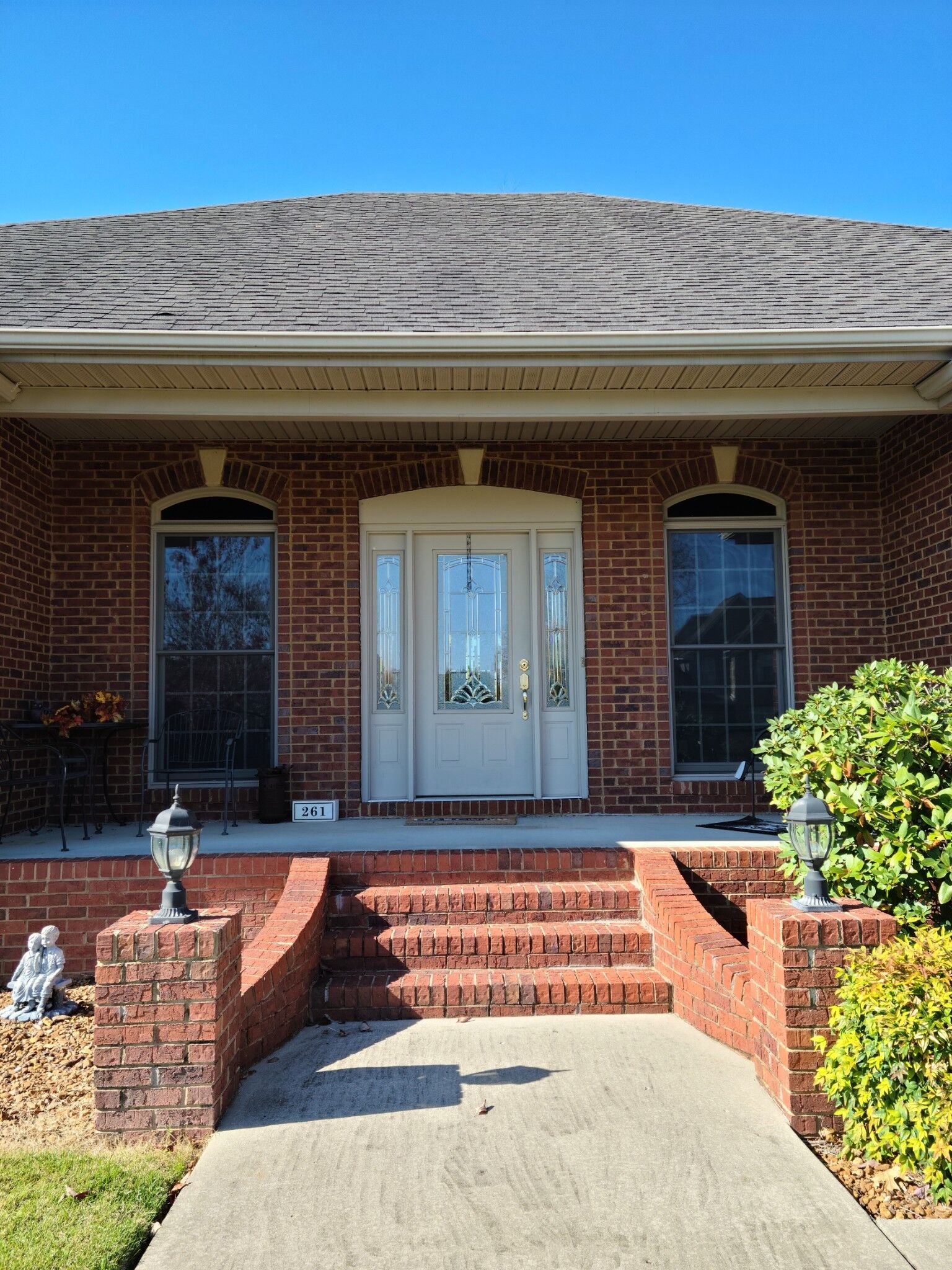 Property Photo:  261 Bell Dr W  TN 37398 