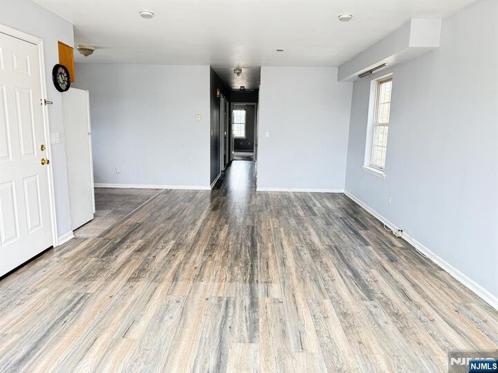 Property Photo:  191 Kearny Avenue 2  NJ 07032 