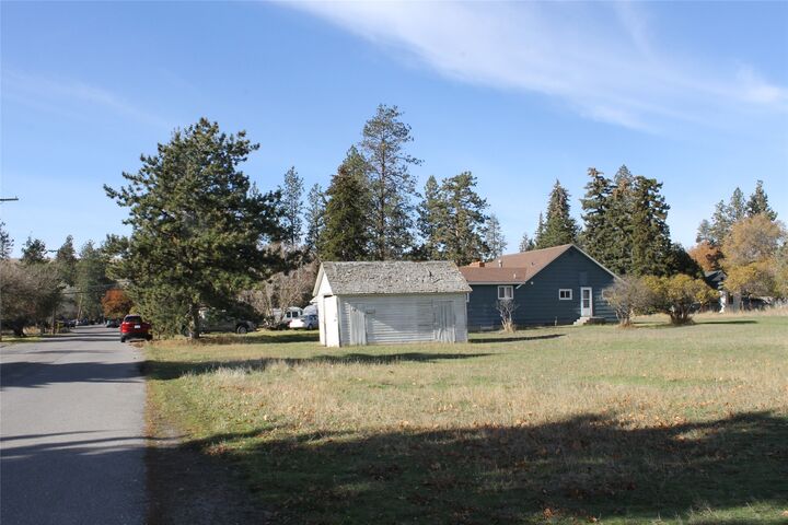 Property Photo:  1300 Dickinson Street  MT 59802 