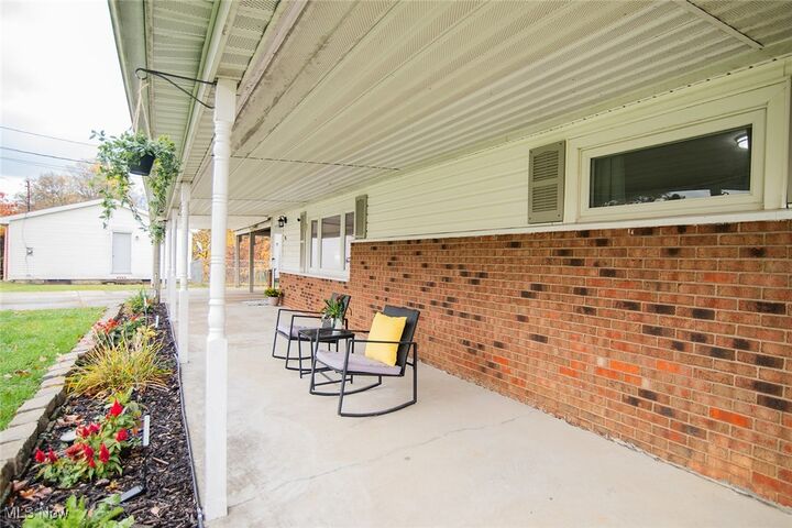 Property Photo:  45 Valley Mills Circle  WV 26104 