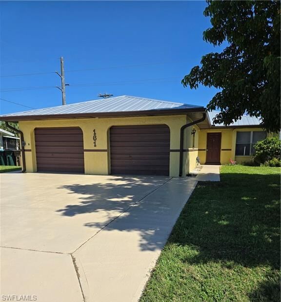Property Photo: 161 Cape Coral Pkwy W FL 33914