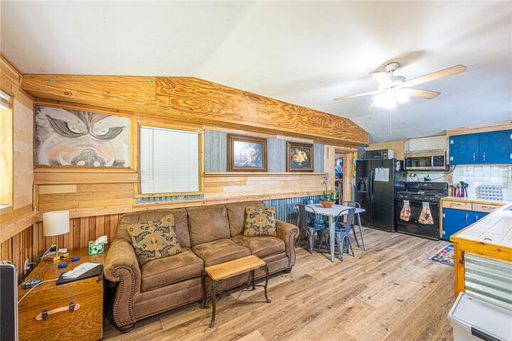 Property Photo: 1654 & 1674 N Double Springs Road AR 72704