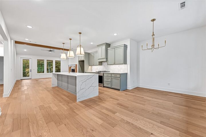 Property Photo: 4 Egton Drive AR 72714