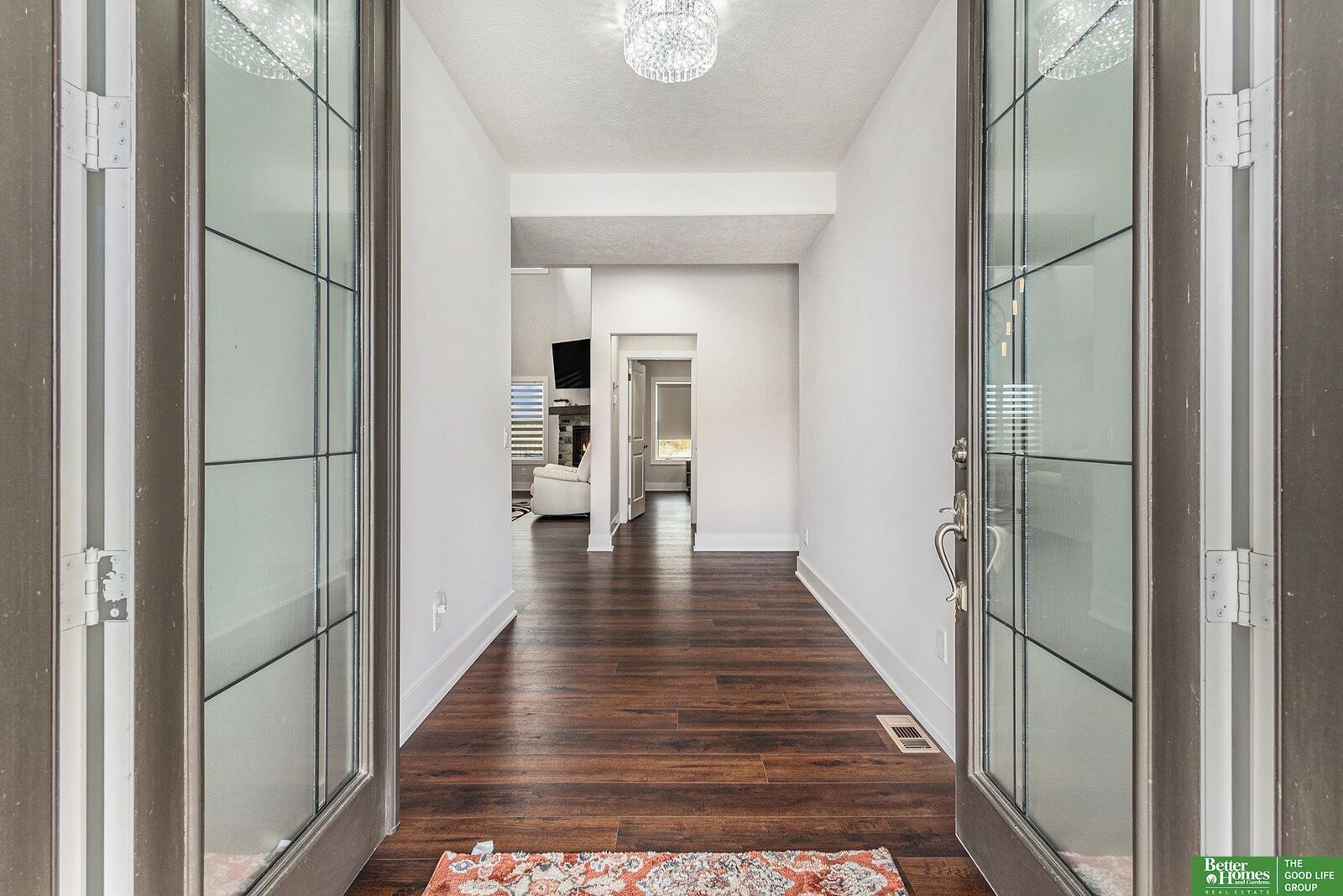 Property Photo: 3319 Robyn Ridge Road NE 68025