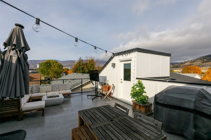 Photo de la propriété: 1025 Cawston Avenue BC V1Y 9X2