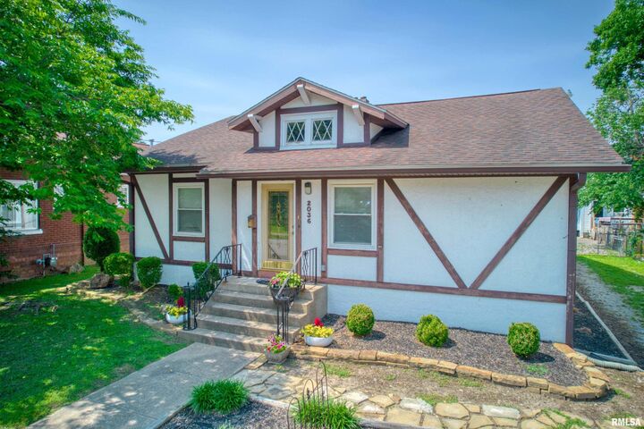 2036 Spruce Street  Murphysboro IL 62966 photo