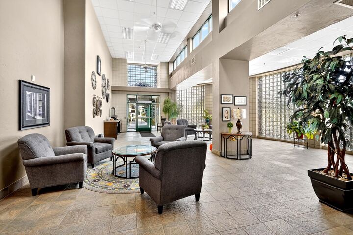 Property Photo:  400 N Richmond Unit 332 Street  WI 54911 