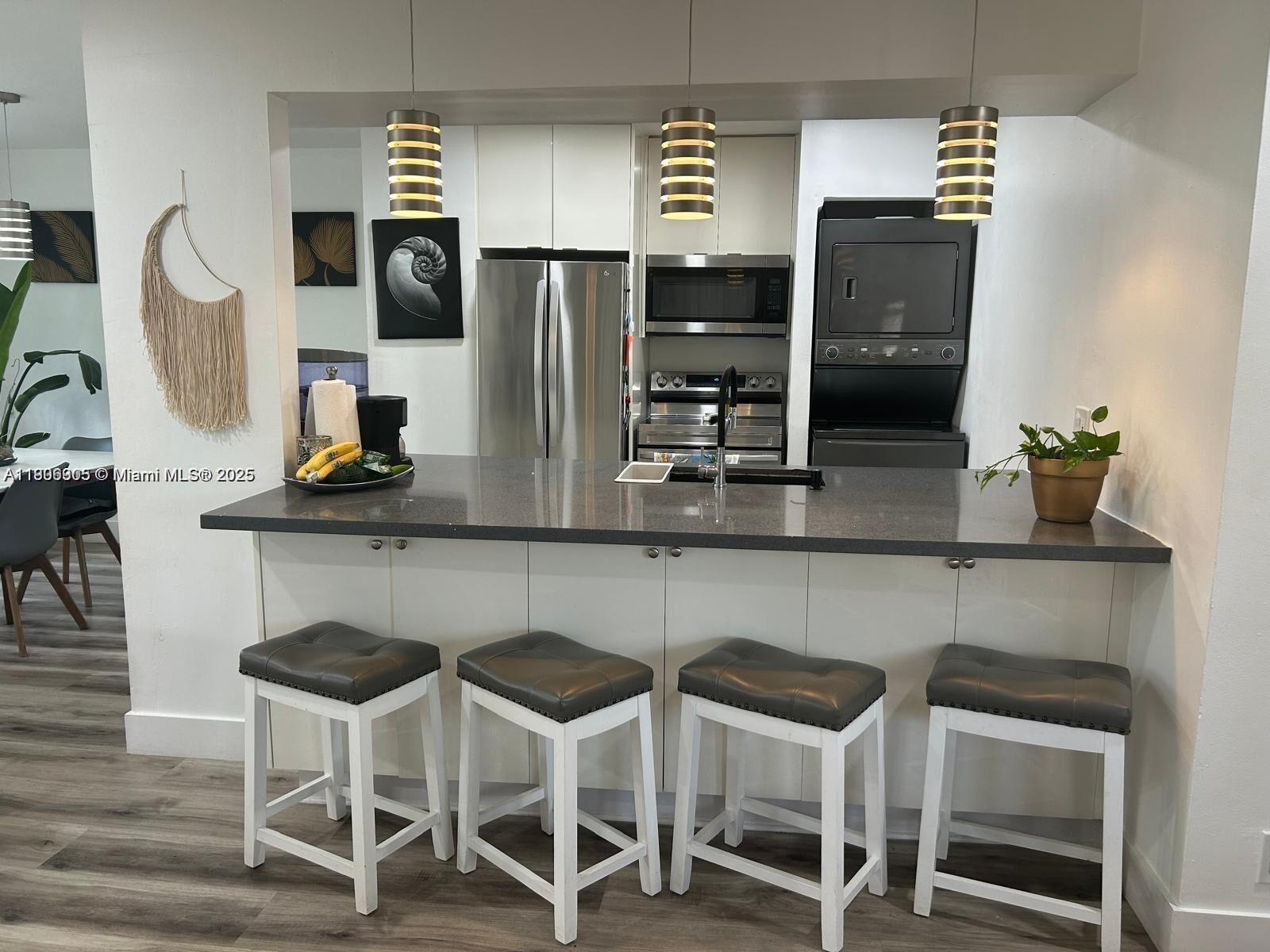 Property Photo: 365 SW 86th Ave 204 FL 33025