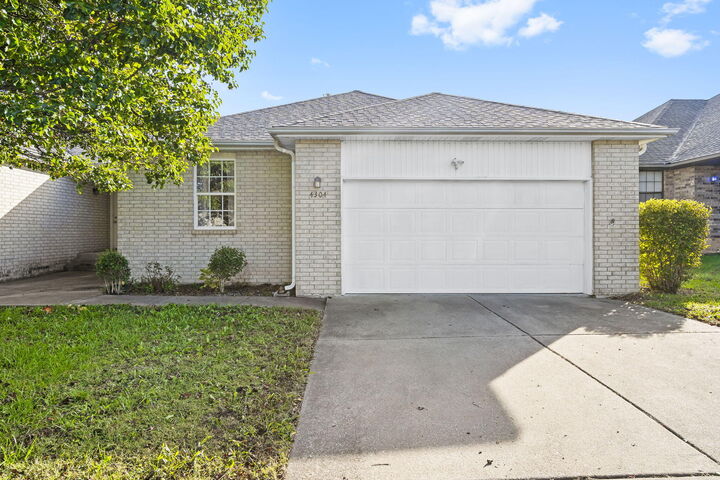 Property Photo:  4304 N Penny Court  MO 65721 