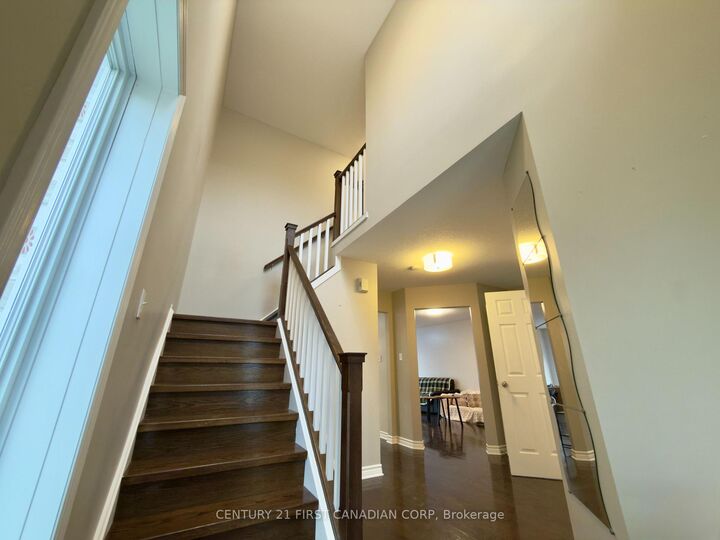 Photo de la propriété: 861 Oakcrossing Road ON N6H 0A4