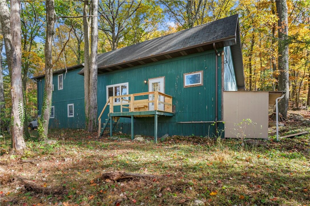 Property Photo:  2123 Rocky Ridge Rd  PA 15610 
