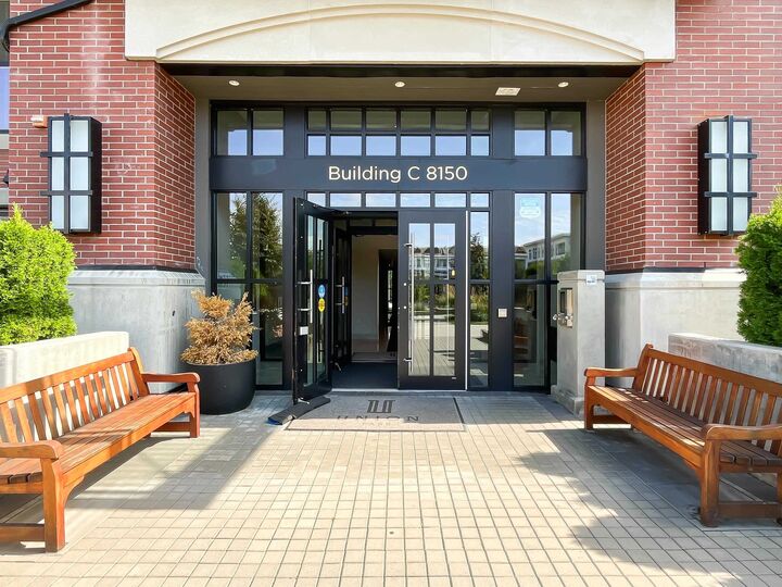 Photo de la propriété:  8150 207 Street C515  BC V2Y 4J4 