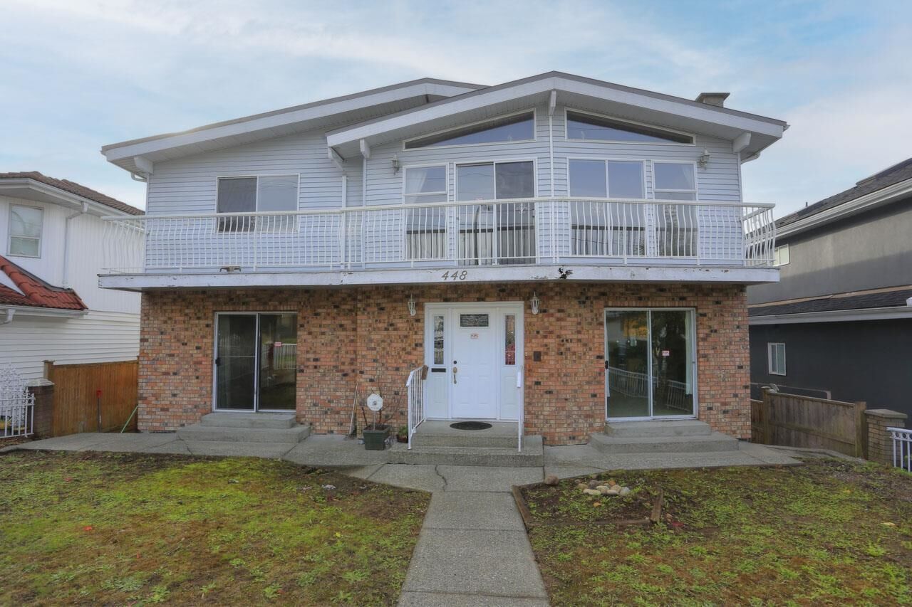 Photo de la propriété:  448 E 59th Avenue  BC V5X 1Y1 