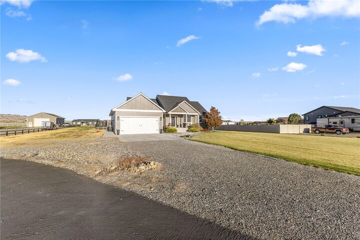 Property Photo: 4751 Naytura Ridge MT 59044