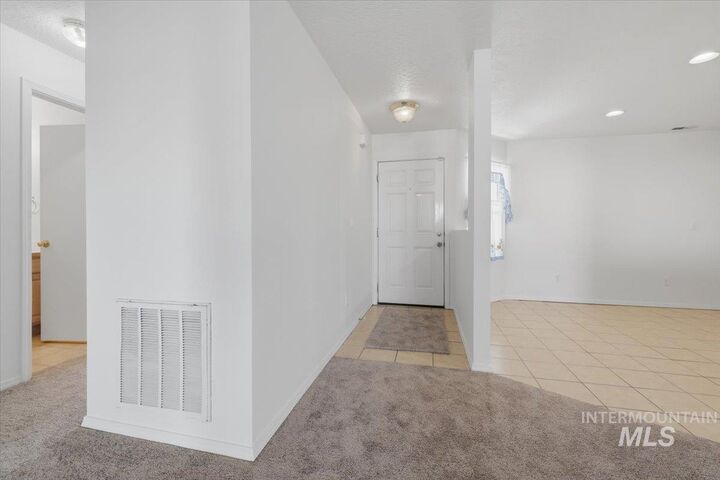 Property Photo:  3511 Central Park St  ID 83606 