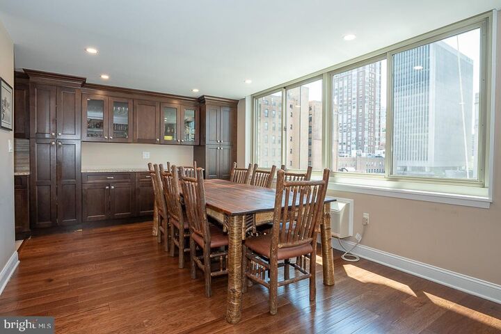 Property Photo: 1919 Chestnut Street 807 PA 19103