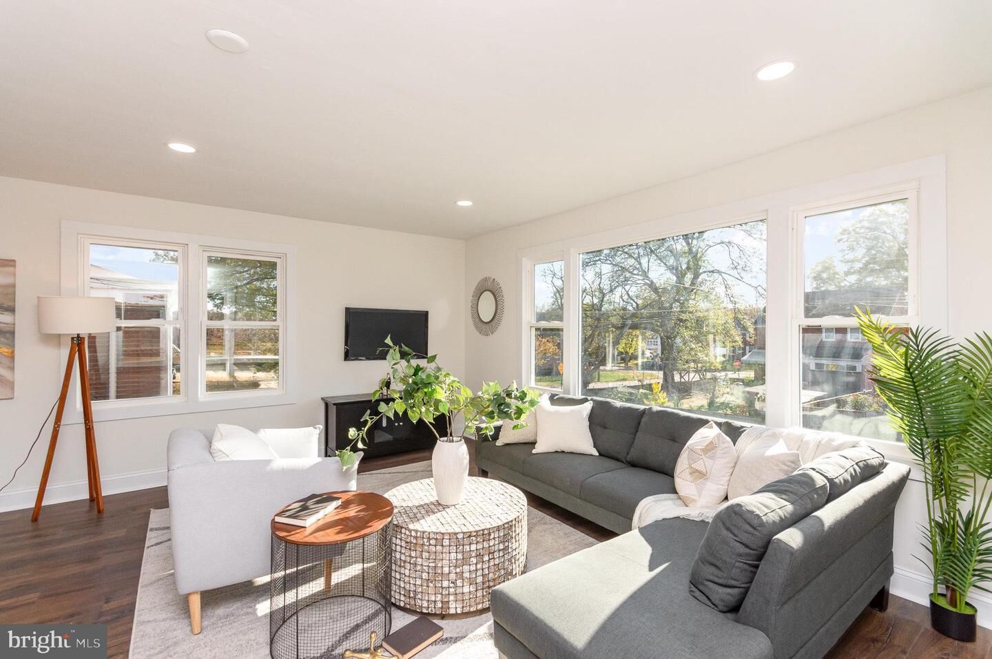 Property Photo: 4802 Eastern Avenue NE DC 20017