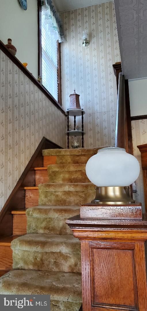 Property Photo:  109 Laurel Avenue  NJ 08028 