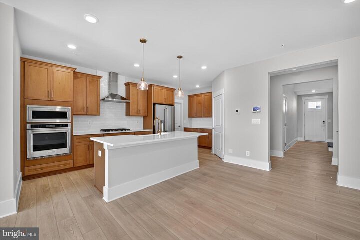 Property Photo:  3701 Elizabeth River Drive  MD 20772 