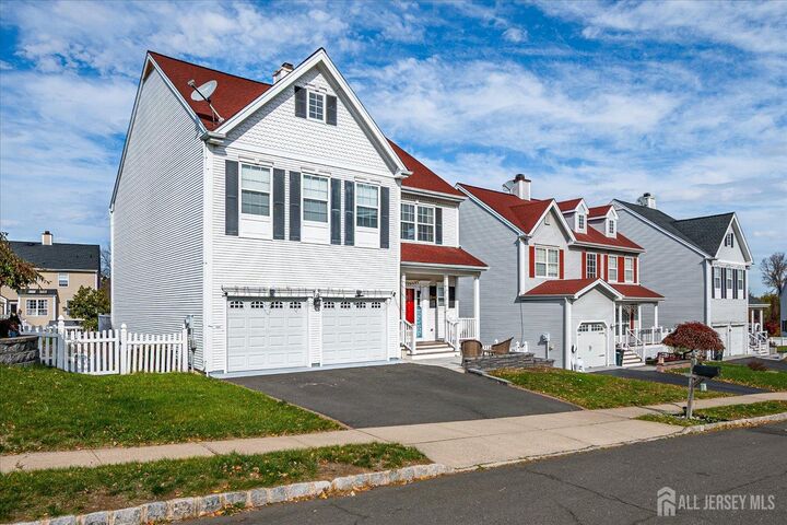 Property Photo: 6 Oxford Court NJ 08824