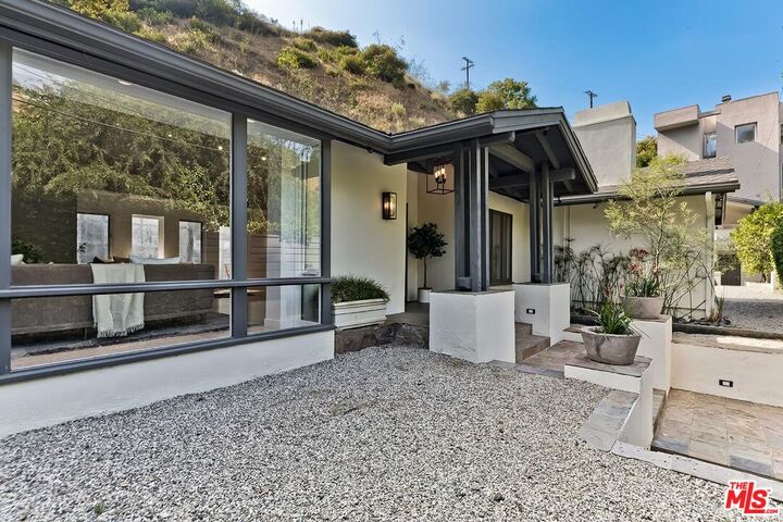 Property Photo: 1847 N Beverly Dr CA 90210