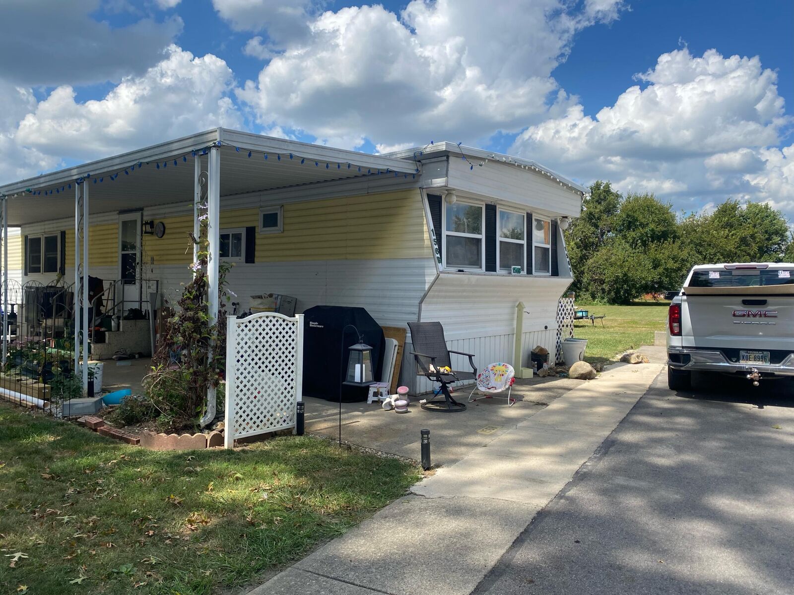 Property Photo: 210 Cedar Street OH 43062