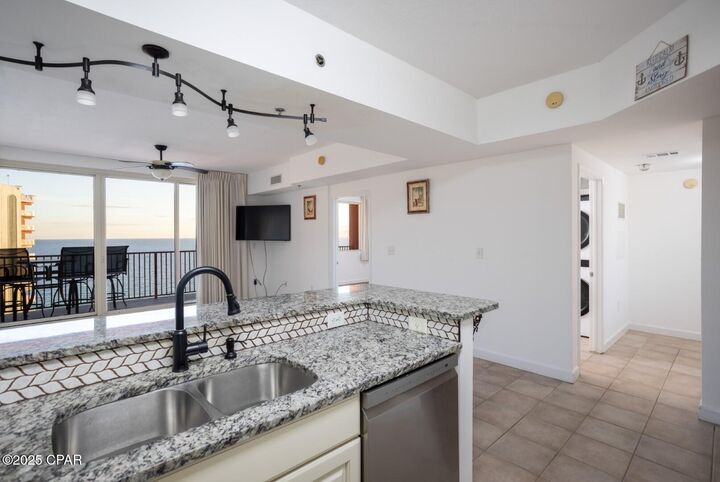 Property Photo: 9900 S Thomas Drive 2114 FL 32408