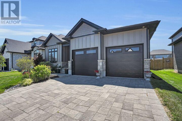 Property Photo:  6521 French Avenue  ON N6P 0G5 