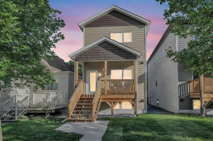 Photo de la propriété:  38 Vivian Avenue  MB R2M 0E4 