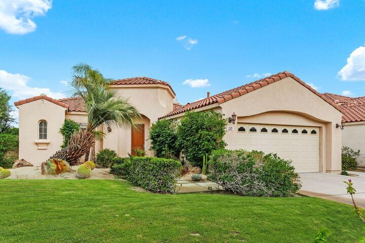 Property Photo:  20 Via Bella  CA 92270 