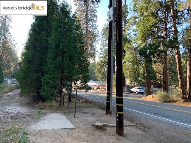 Property Photo:  22975 Twain Harte Dr  CA 95383 