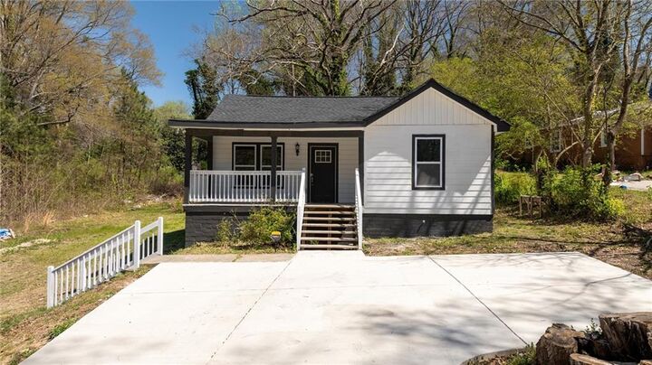 Property Photo:  665 S Eugenia Place NW  GA 30318 