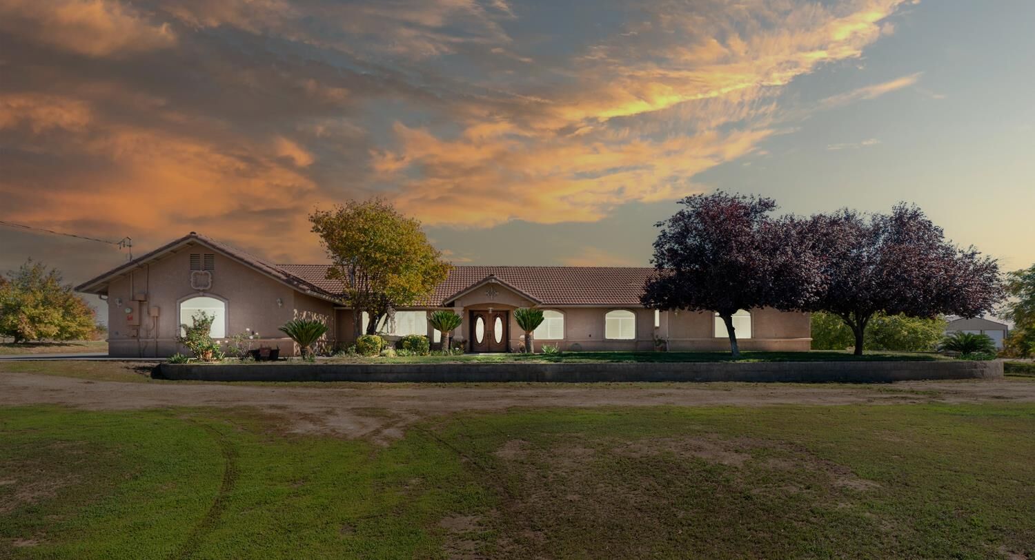 Property Photo: 16861 Paula Road CA 93636