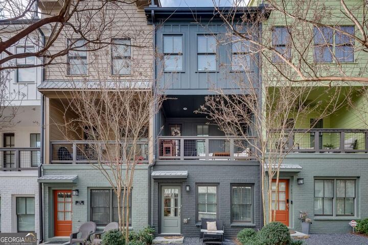 Property Photo:  768 Aerial Way  GA 30312 