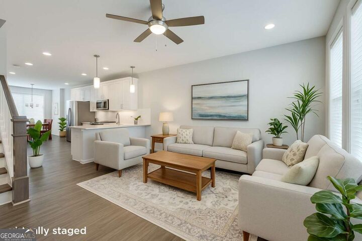 Property Photo: 768 Aerial Way GA 30312