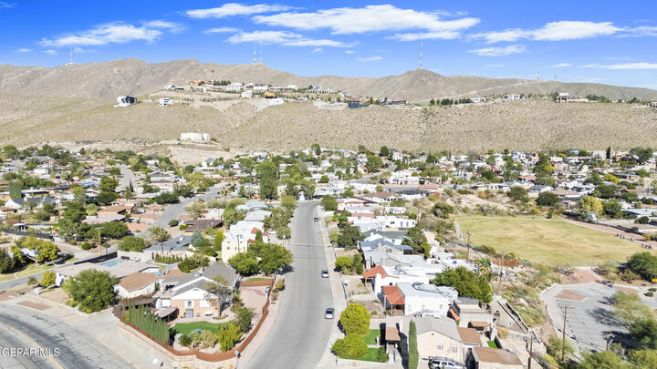 Property Photo: 810 Mesita Drive TX 79902