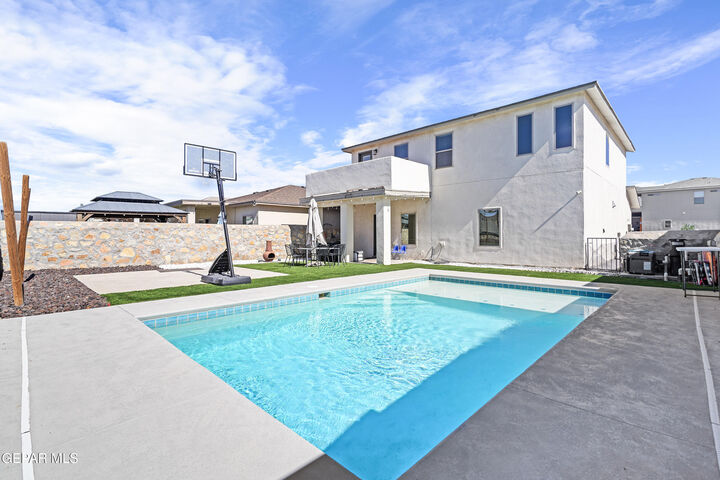 Property Photo: 6713 La Puesta Drive TX 79932