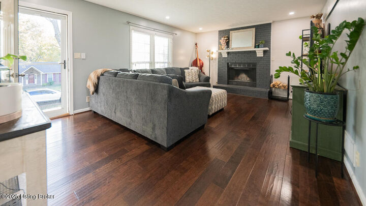 Property Photo: 1117 Cliffwood Dr KY 40026