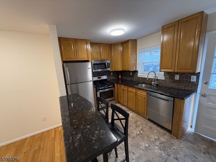 Property Photo: 39 Dobrin Ct 1 NJ 07410