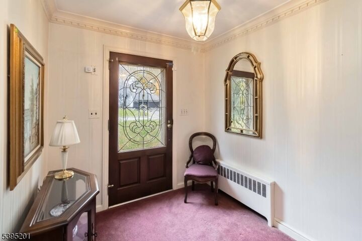 Property Photo:  9 Beechwood Dr  NJ 07960 