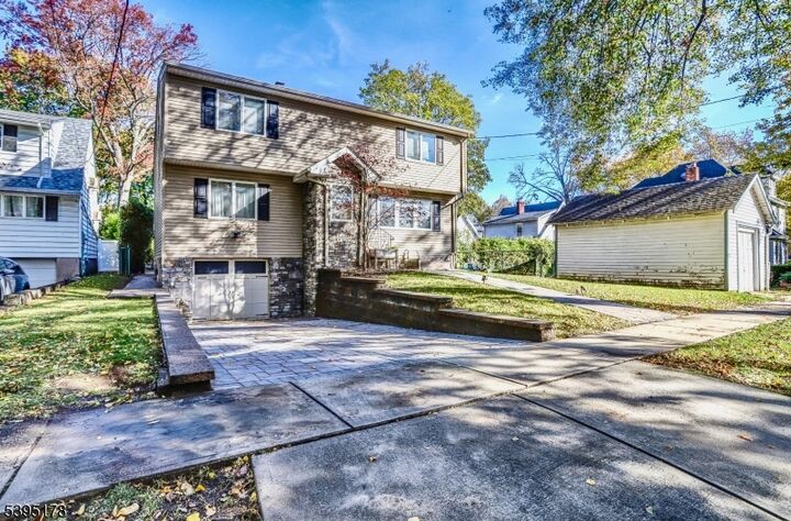 Property Photo:  65 McDougall Ln  NJ 07603 