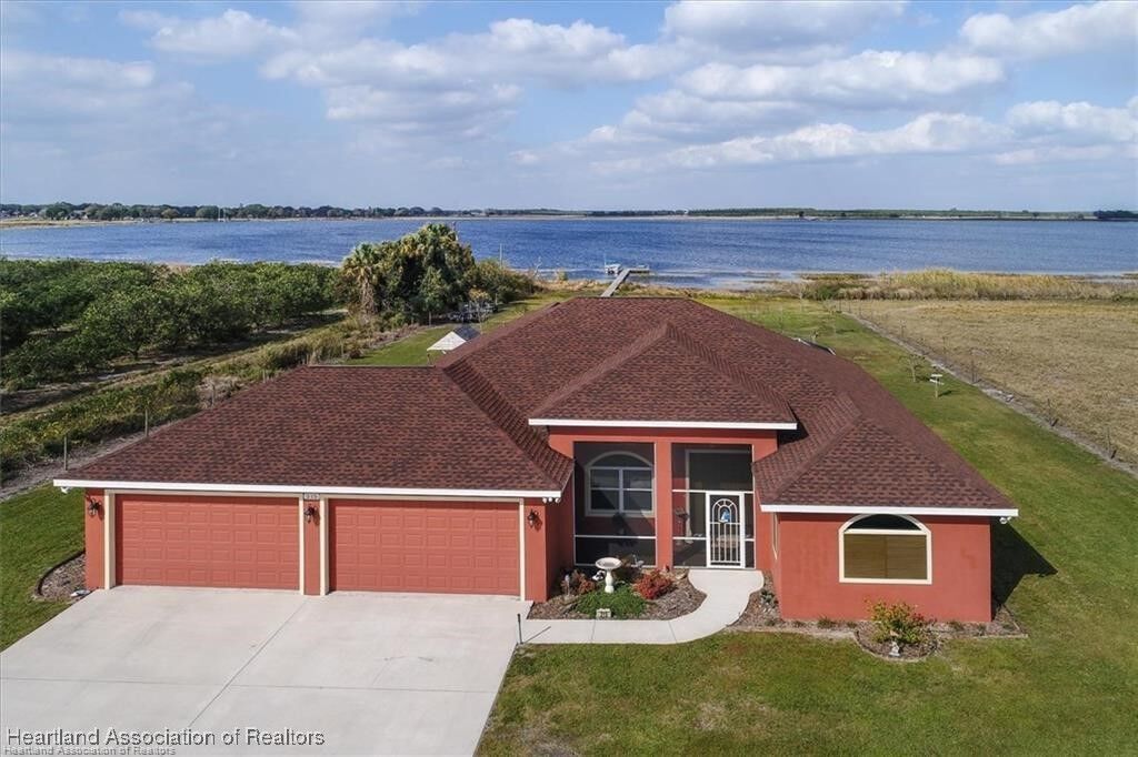 Property Photo:  215 E Shockley Road  FL 33825 