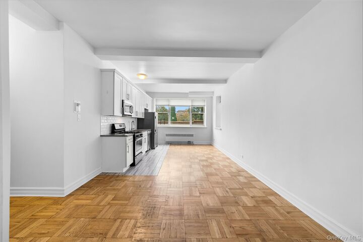 Property Photo:  3850 Hudson Manor Terrace Lbe  NY 10463