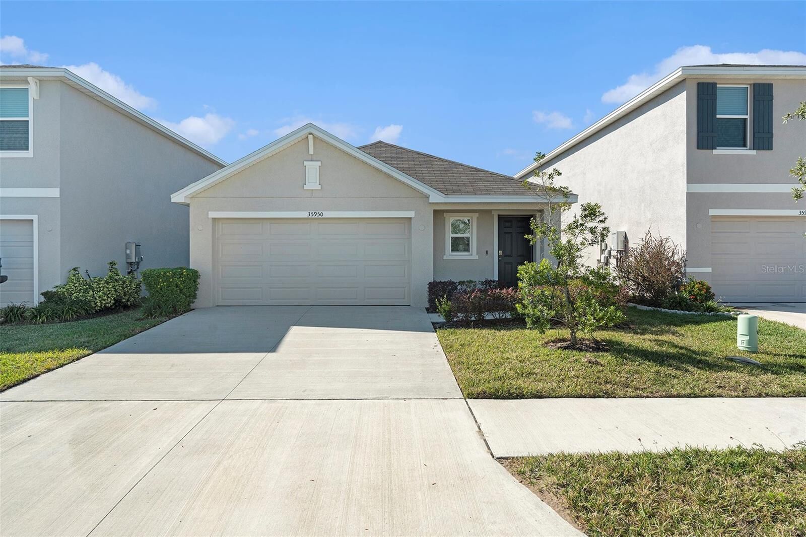 Property Photo:  35950 Sunflower Hill Drive  FL 33541 