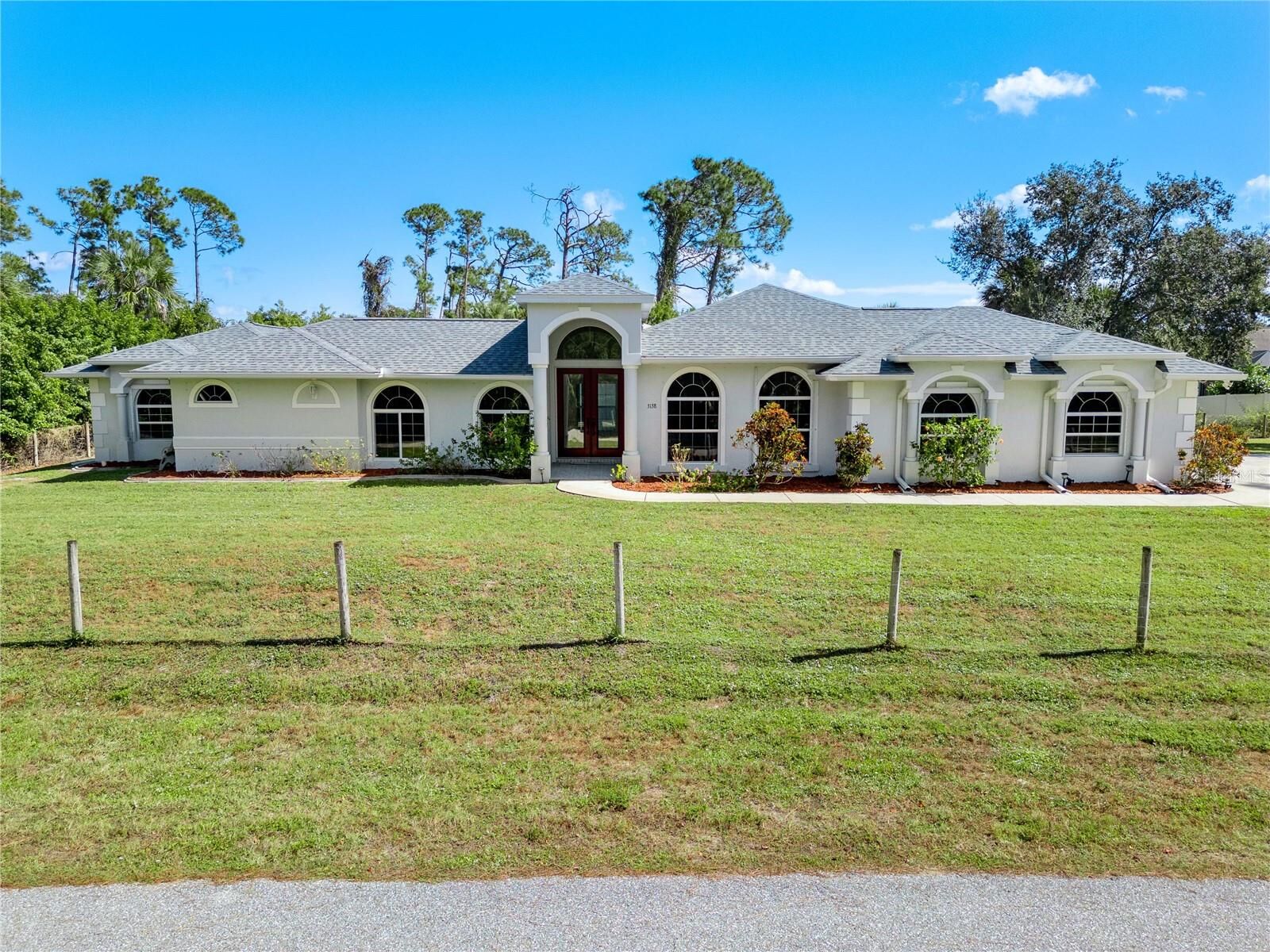 Property Photo: 3138 Blocton Road FL 34288